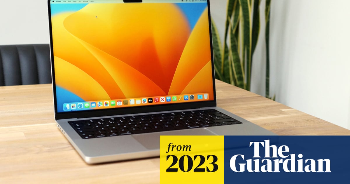 بررسی MacBook Pro M2 Pro: بهترین لپ تاپ اپل که انرژی و عمر باتری بیشتری دارد | سیب